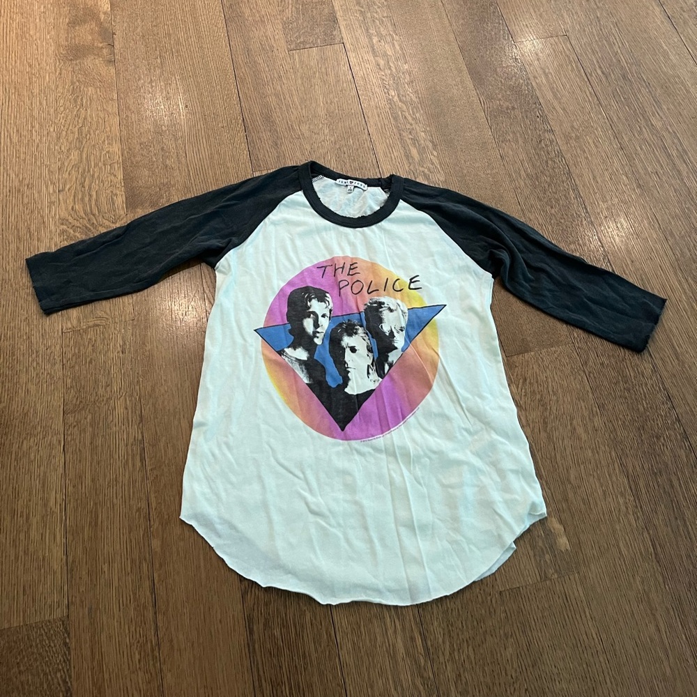 Junkfood graphic t shirt, 3 quarter length arms, size small